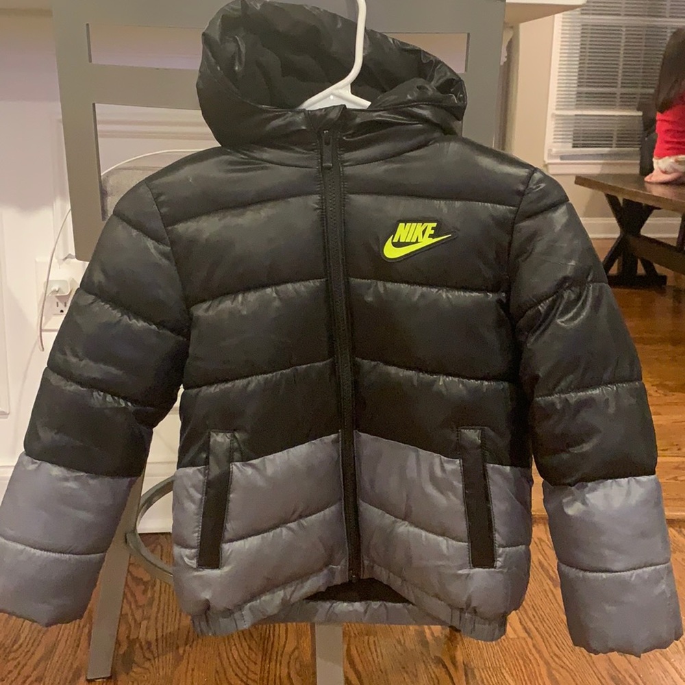 Boys Nike winter bubble jacket